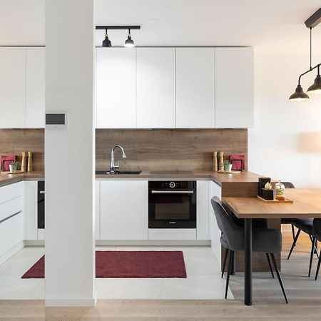 Stylish 2Bdr Apartment- Free Garage Zagreb Exterior foto